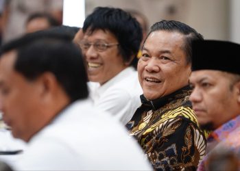 Plt Gubernur Riau Minta Sektor Swasta Patuh pada Regulasi Ketenagakerjaan