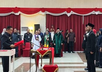Dorong Kerja Ekstra Dongkrak PAD, Ini Kata Plt Gubernur Riau usai Lantik 238 Pejabat Eselon III dan IV
