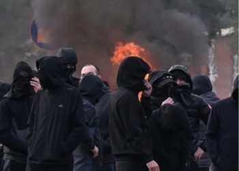 Gelombang Protes di Irlandia Berubah Jadi Kerusuhan Massal Setelah Provokasi Online