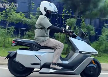 Review Omo X, Impresi Pertama Motor Listrik Futuristik, Jarak Tempuh 210 KM dengan Segudang Fitur Canggih