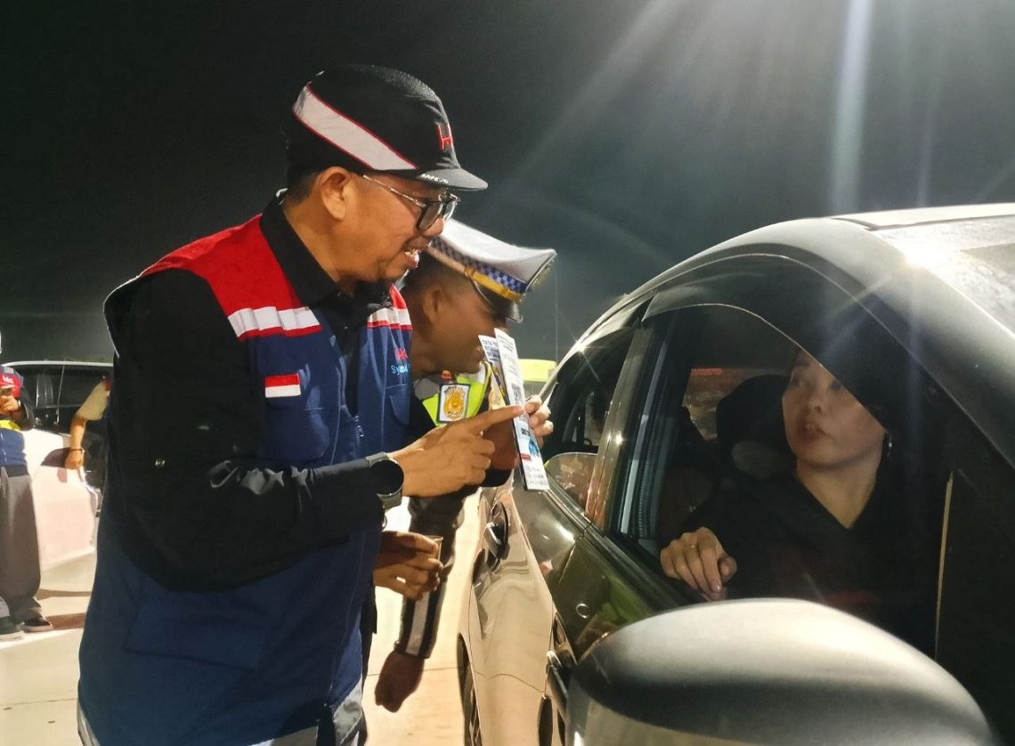Cegah Kecelakaan, Hutama Karya Gelar Operasi Microsleep di Tol Permai