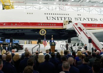 Hadiah Air Force One Dikritik, Trump: Bodoh Kalau Kita Menolaknya