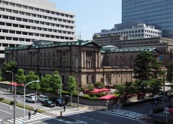 BOJ Naikkan Suku Bunga Acuan, RBA Pilih Tahan dan Tunggu