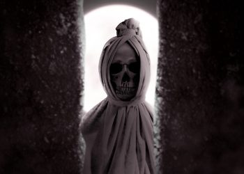 Pocong Jadi-Jadian di Kulim Ternyata Tunawisma, Ini Penjelasan Polisi