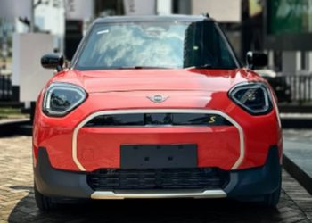 Mini Aceman SE Electric Hadir dengan Desain Modern dan Efisien