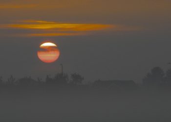 Cuaca Riau Malam Hari Diprediksi Berawan, Waspada Kabut di Sejumlah Wilayah