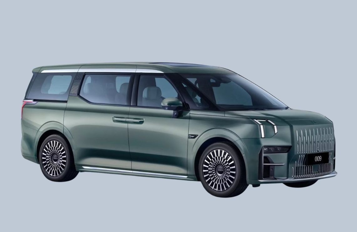 Zeekr 009, Mobil Listrik Kabin Ultra Premium, Segini Jarak Tempuhnya