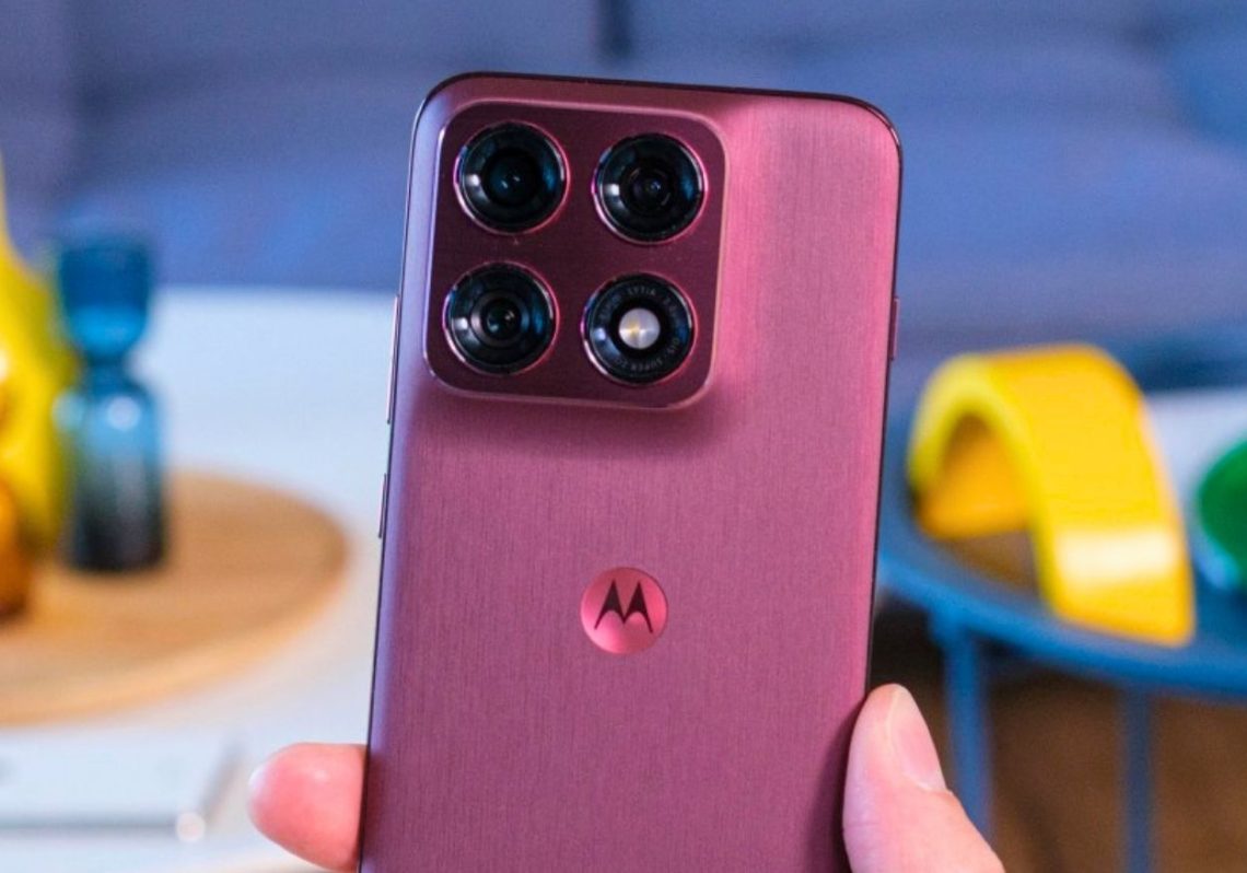 Motorola Edge 70 Pro Debut dengan Kamera Telefoto Periskop 50MP dan Baterai 6500mAh