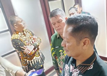 Mukhlisin Terima SK Plt Bupati Kuansing Gantikan Suhardiman Amby
