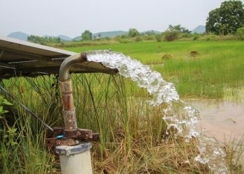 919 KK di Nusa Penida Krisis Air Bersih, BPBD Kirim 38.000 Liter Air
