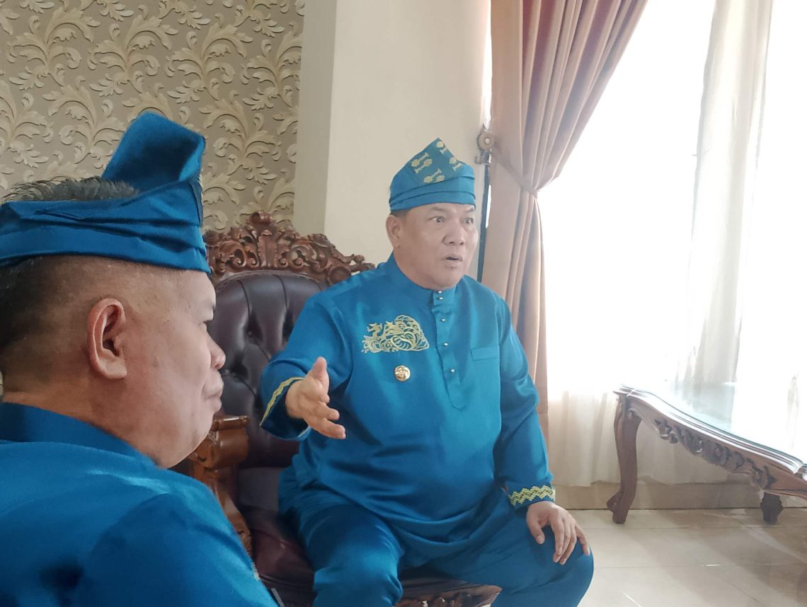 Plt Gubri Ikut Promosikan Batik Kuansing di Even Pacu Jalur 2026