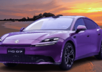 MG 07 Resmi Hadir, Mobil Sedan Interiornya Dilengkapi Tablet Raksasa 15,6 Inci, Segini Harganya!