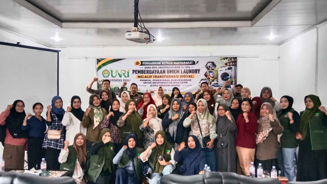 FEB UNRI Bantu UMKM Laundry Tualang Naik Kelas dengan Transformasi Digital