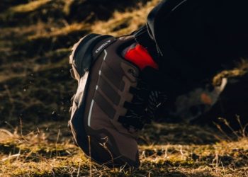 Rekomendasi Sepatu Trekking Terbaik untuk Pendakian, Mulai Dari Salomon hingga Adidas