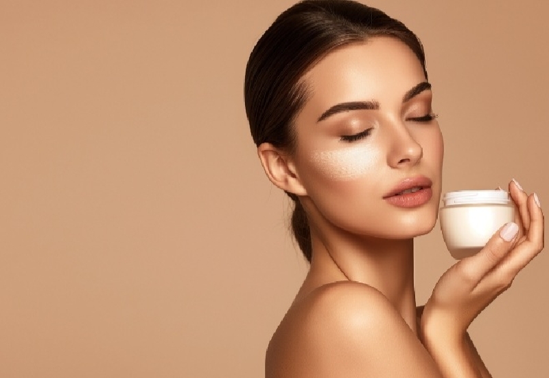 Rekomendasi 5 Skincare Facetology untuk Wajah Glowing dan Skin Barrier Terjaga