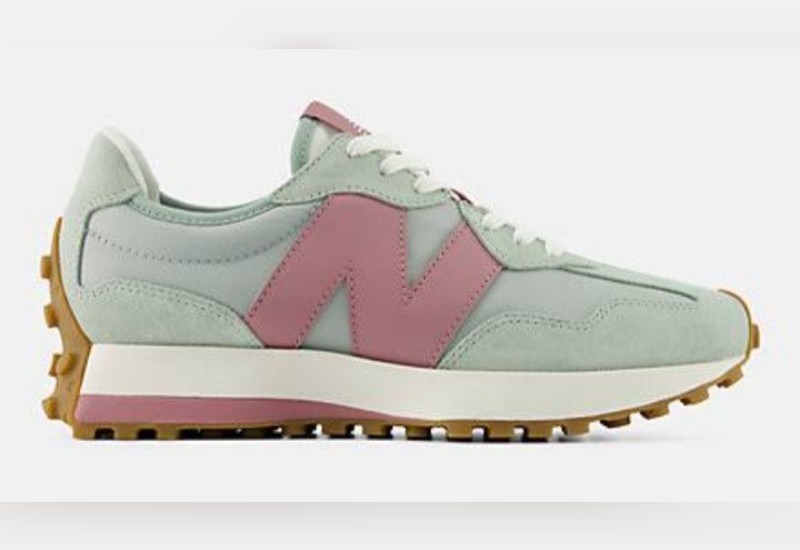 Rekomendasi Sepatu New Balance Buat Wanita yang Suka Tampil Stylish dan Kece