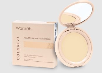 3 Pilihan Bedak Padat Wardah yang Full Coverage dan Bikin Flawless Seharian