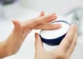 Rekomendasi Moisturizer Wardah untuk Mengatasi Kerutan di Wajah
