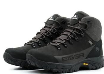 Pilihan 6 Sepatu Gunung Pria Terbaik, Punya Desain Stylish
