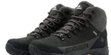 Pilihan 6 Sepatu Gunung Pria Terbaik, Punya Desain Stylish