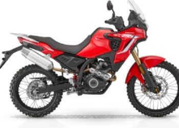 QJMOTOR SRT 125 DX, Motor Adventure Kompak dengan Mesin 125cc Harga 4.999 Euro