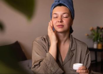 Rekomendasi 4 Moisturizer untuk Kulit Kombinasi