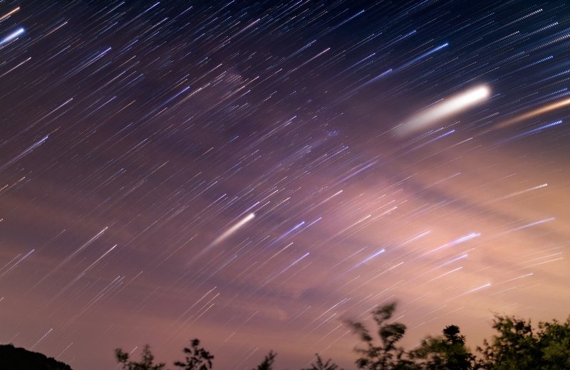 Ini Waktu Terbaik Melihat Hujan Meteor Orionid 21–22 Oktober 2026