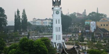 Sore di Pelataran Jam Gadang Bukittinggi, Mengenang Tragedi Pembantaian 1958