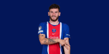 Kabar Duka, PSG Kehilangan Khvicha Kvaratskhelia Usai Kemenangan atas Barcelona