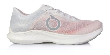 Rekomendasi Sepatu Running Ortuseight Hargnya di Bawah Rp1 Jutaan