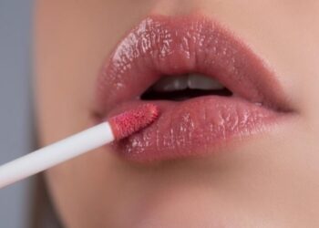 Rekomendasi 4 Shade Wardah Colorfit Lip Paint untuk Kulit Sawo Matang