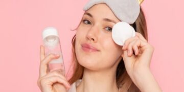 Ketahui 4 Perbedaan Micellar Water dan Toner Beserta Manfaatnya