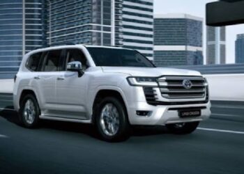 Toyota Land Cruiser 300 Hadir dengan Mesin Bensin Twin Turbo dan Motor Listrik