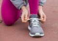 5 Rekomendasi Sepatu Lari Wanita Terbaik yang Ringan, Nyaman dan Empuk
