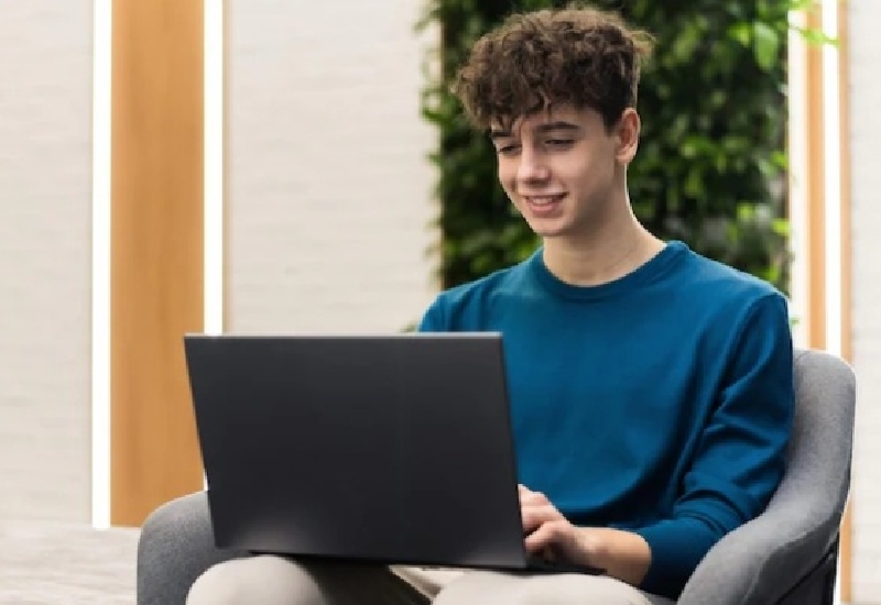 5 Rekomendasi Laptop untuk Mahasiswa Teknik Mesin Terbaik dengan Spek Tangguh