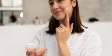 5 Rekomendasi Moisturizer untuk Kulit Kering dan Sensitif